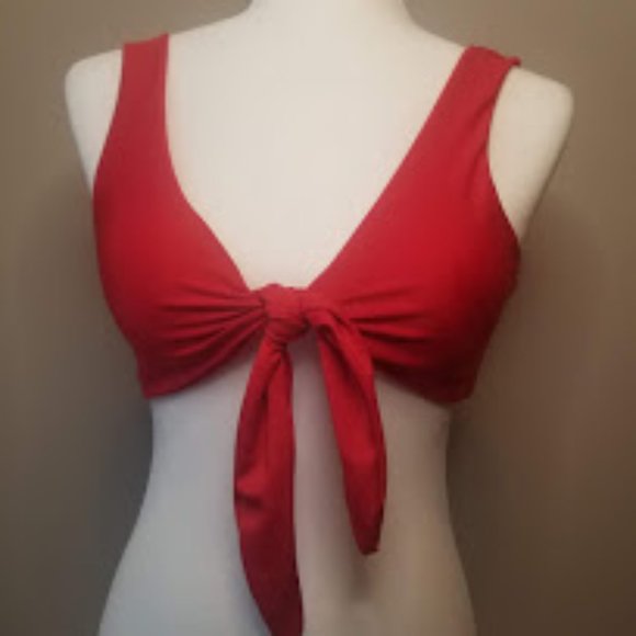Other - NWOT Bathing suit top/medium